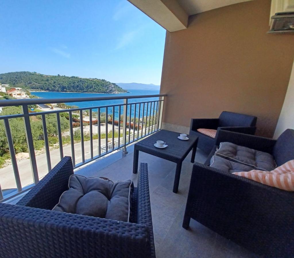 Sol Apartment Kremena Luaran gambar