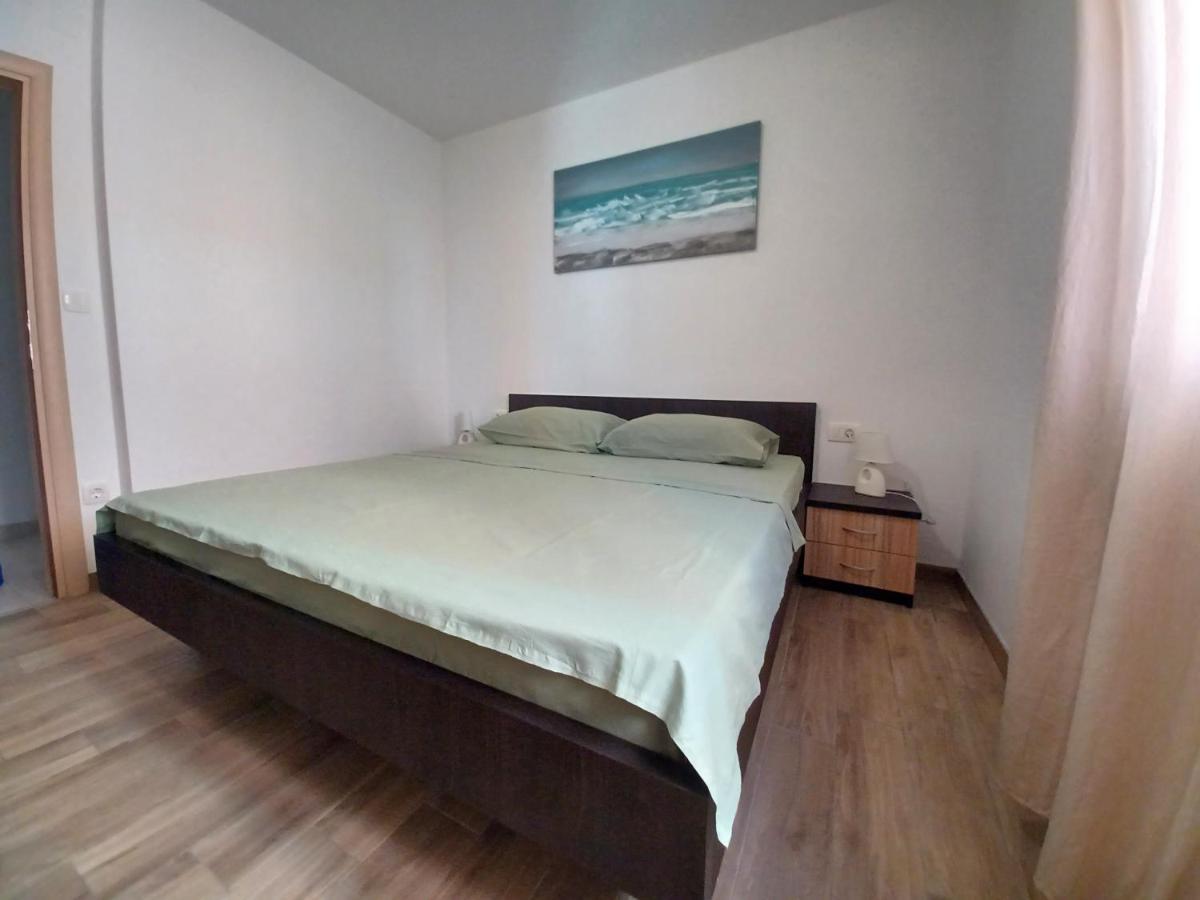 Sol Apartment Kremena Luaran gambar